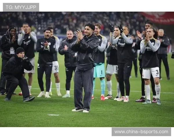 法兰克福前锋瓦希租借至尼斯，俱乐部年轻化战略加速